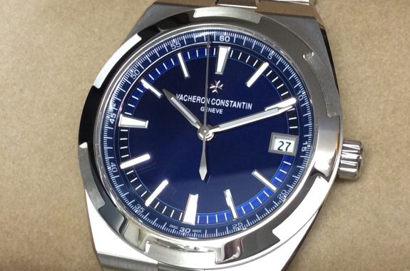 ヴァシュロンコンスタンタン オーバーシーズ 青 4500v 極美品 大黒屋時計館中野店 ヴァシュロンコンスタンタン オーバーシーズ 青 4500v 極美品 大黒屋時計館中野店