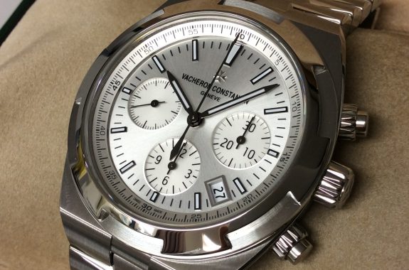 ヴァシュロンコンスタンタン 新型オーバーシーズクロノグラフ シルバー 5500v 110a B075 未使用品 大黒屋時計館中野店