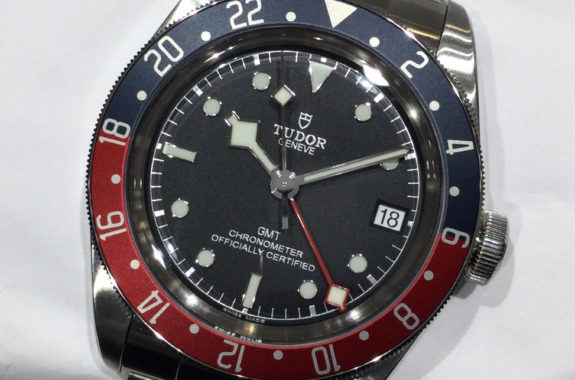 TUDOR チューダー   GMT 赤青　2020年購入