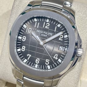 パテックフィリップ アクアノート 5167/1A-001 黒文字盤